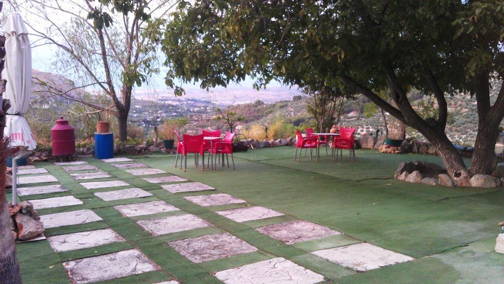 Alojamiento Rural La Caseria De Piedra Restaurante เฮน ภายนอก รูปภาพ
